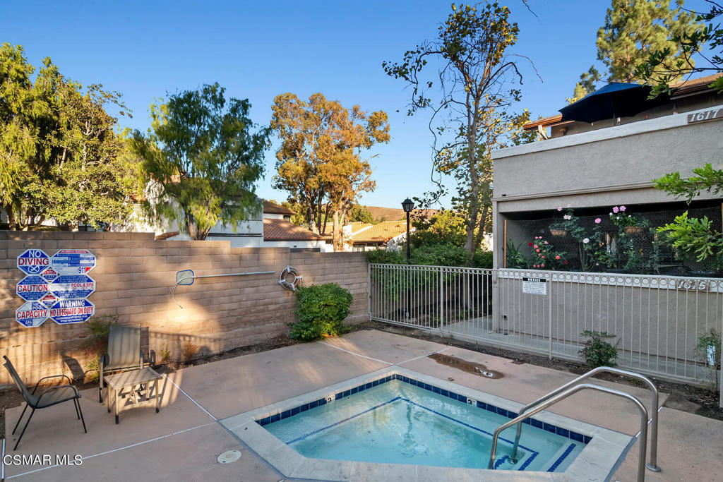 1600 Charterwood Court