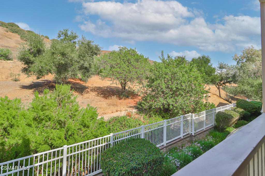 5805 Oak Bend Lane 309