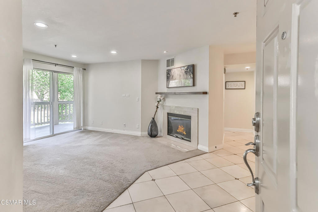 5805 Oak Bend Lane 309