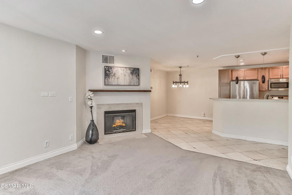 5805 Oak Bend Lane 309