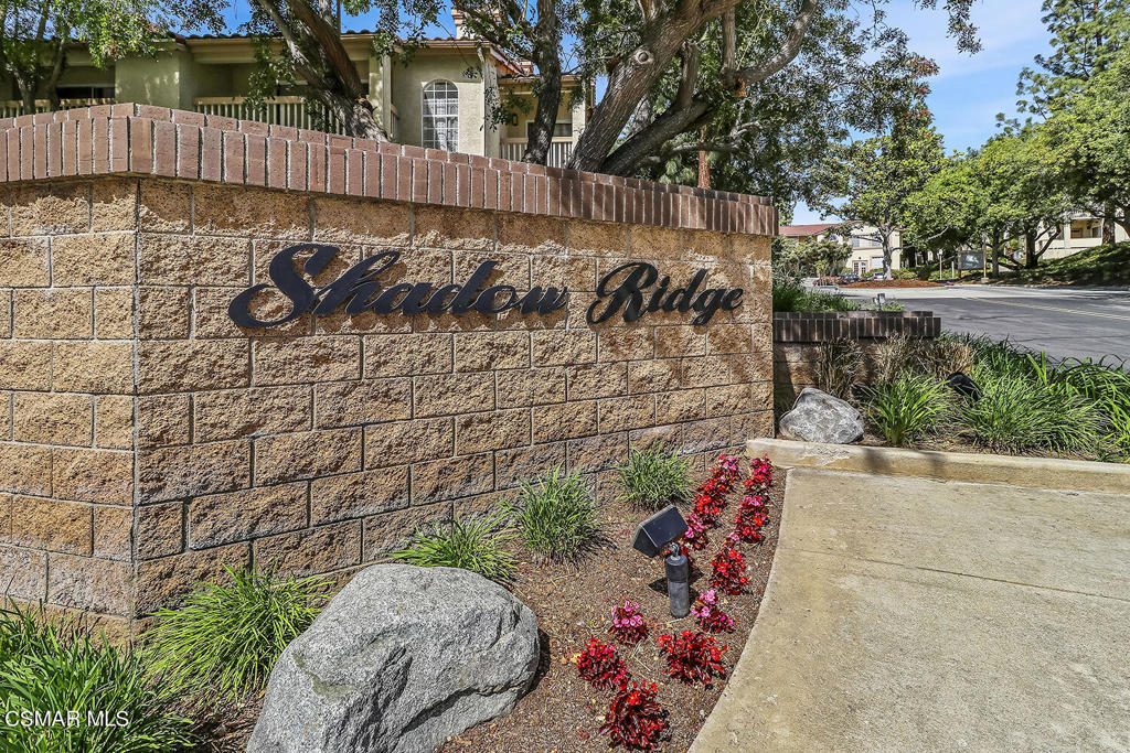 5805 Oak Bend Lane 309