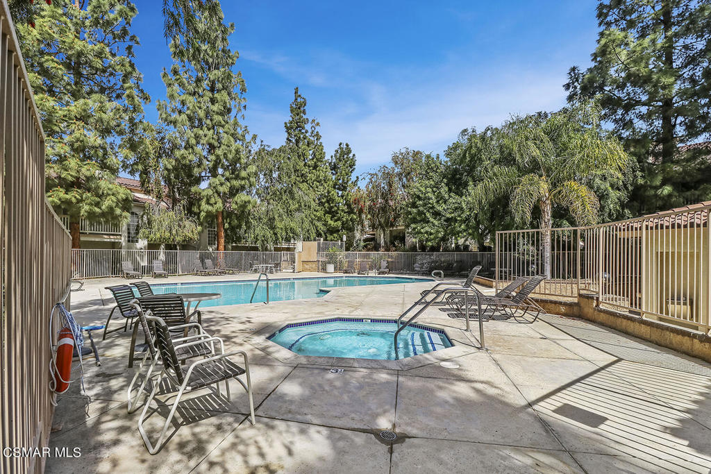 5805 Oak Bend Lane 309