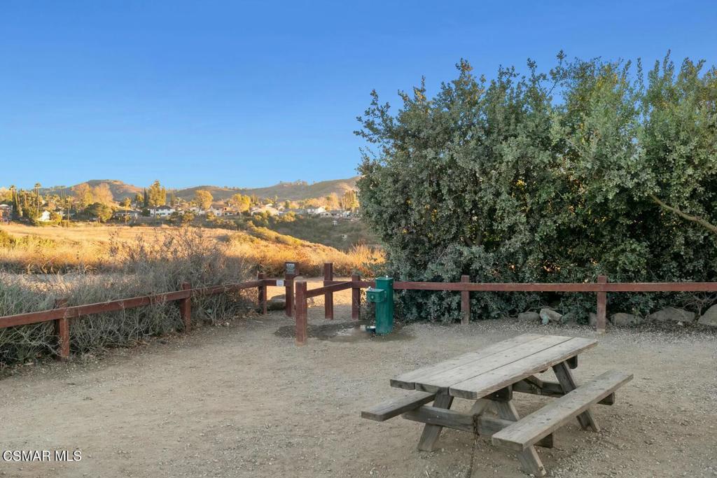 389 Raindance Street