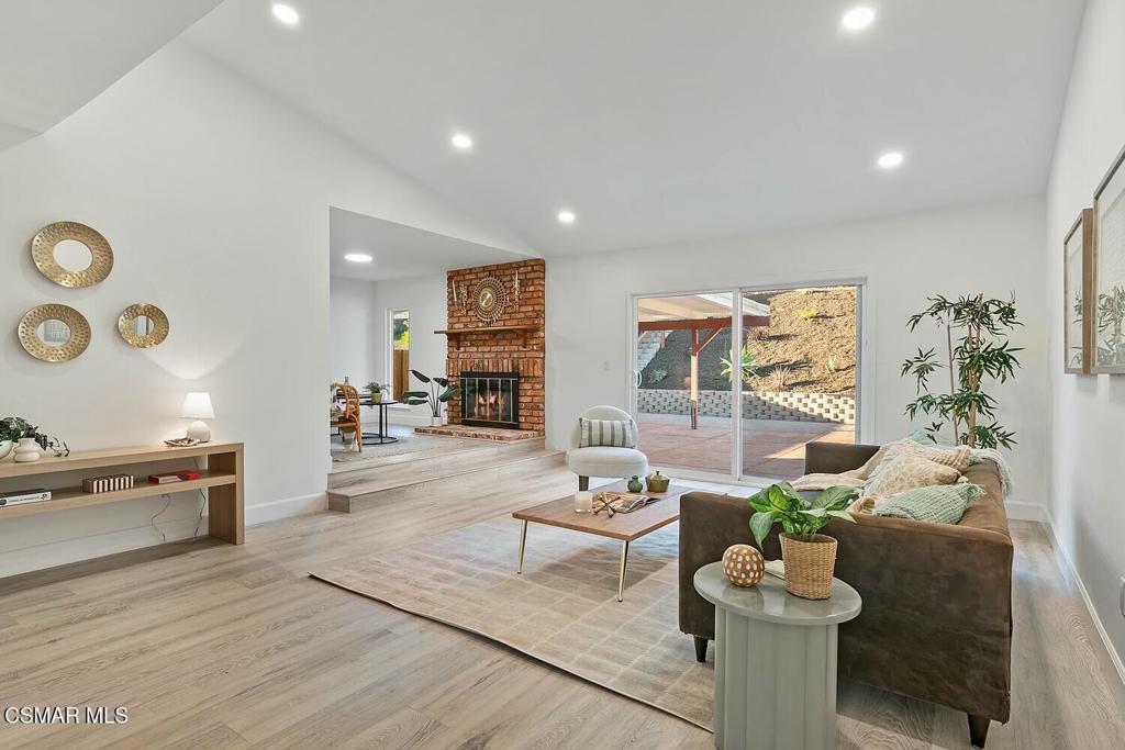 389 Raindance Street