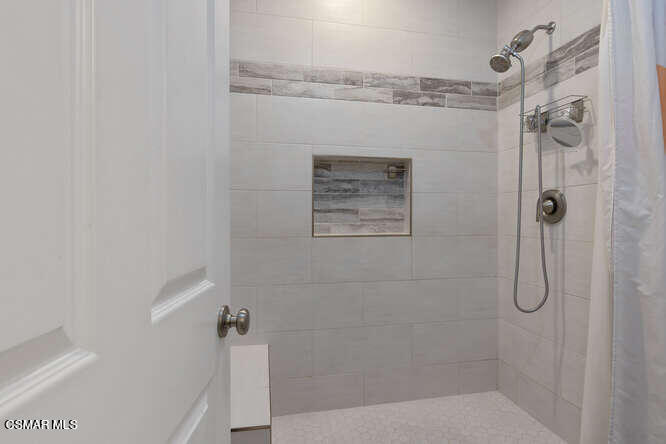 5420 Sylmar Avenue 207