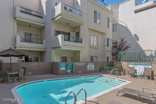 5420 Sylmar Avenue 207