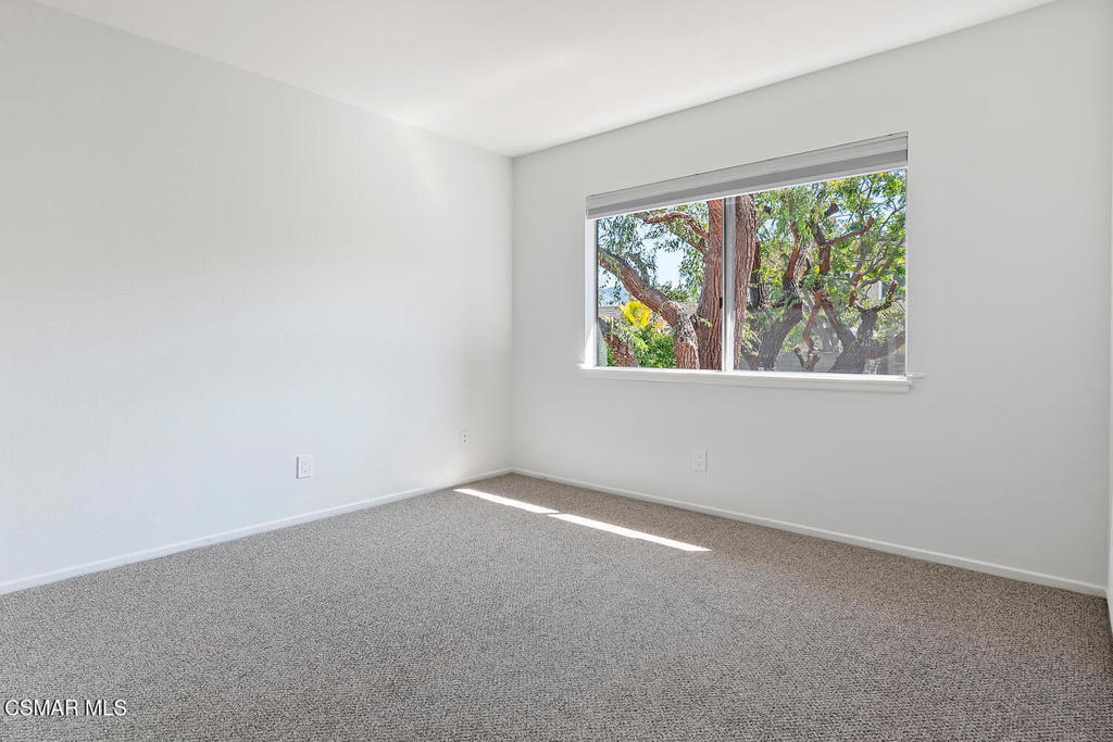 3818 Calle Clara Vista