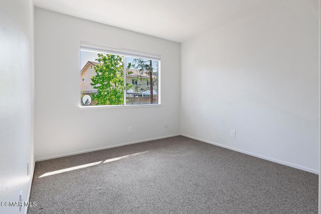 3818 Calle Clara Vista