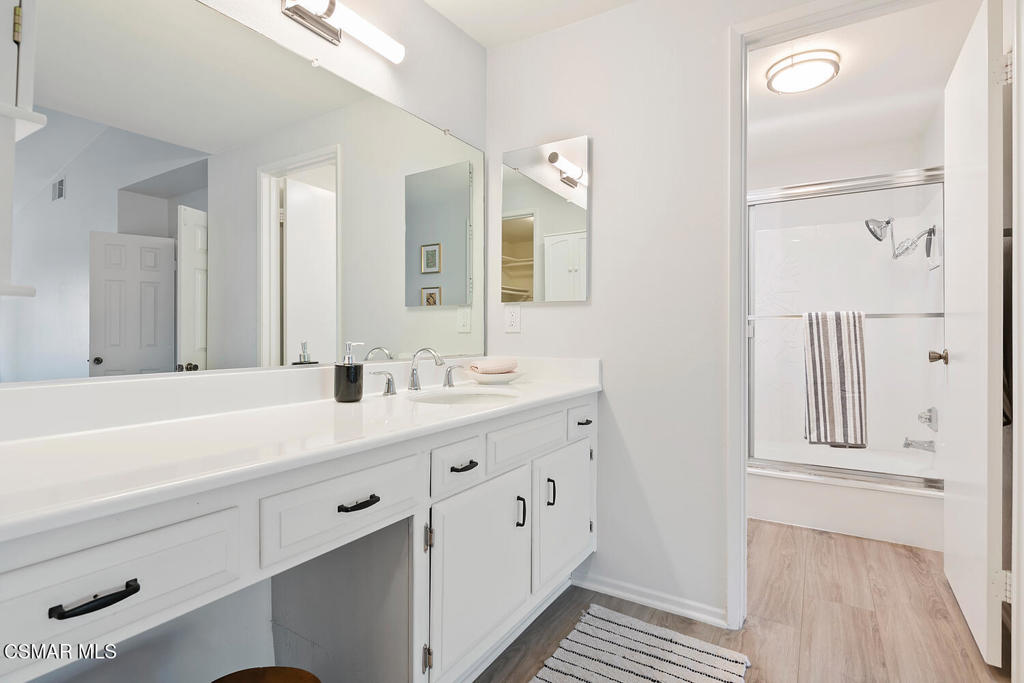 3818 Calle Clara Vista