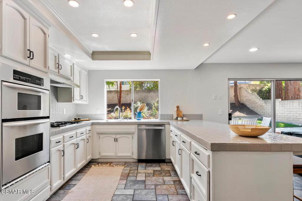 3818 Calle Clara Vista