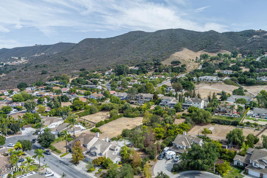 2219 Mapleleaf Avenue