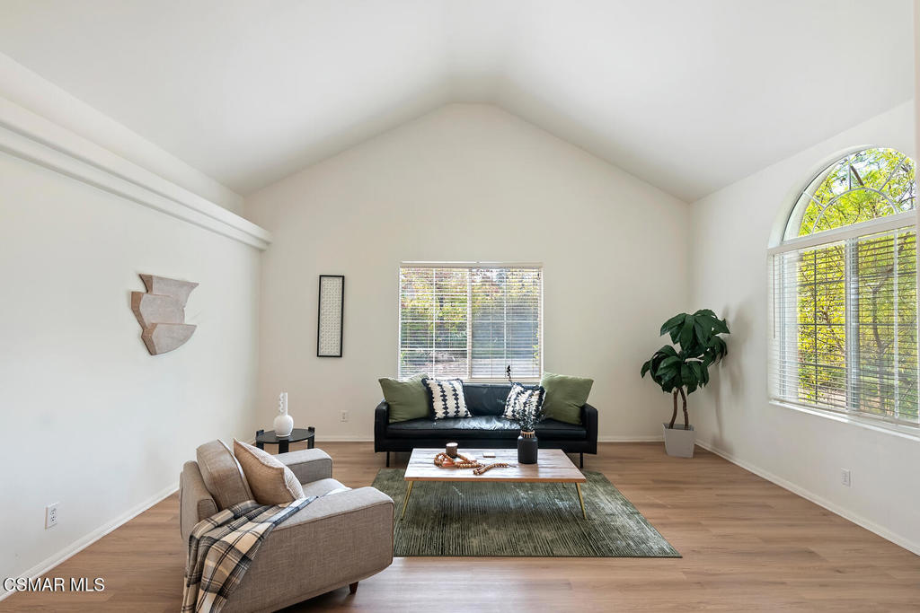 2219 Mapleleaf Avenue