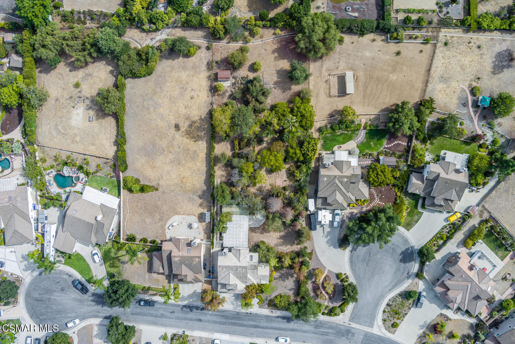 2219 Mapleleaf Avenue