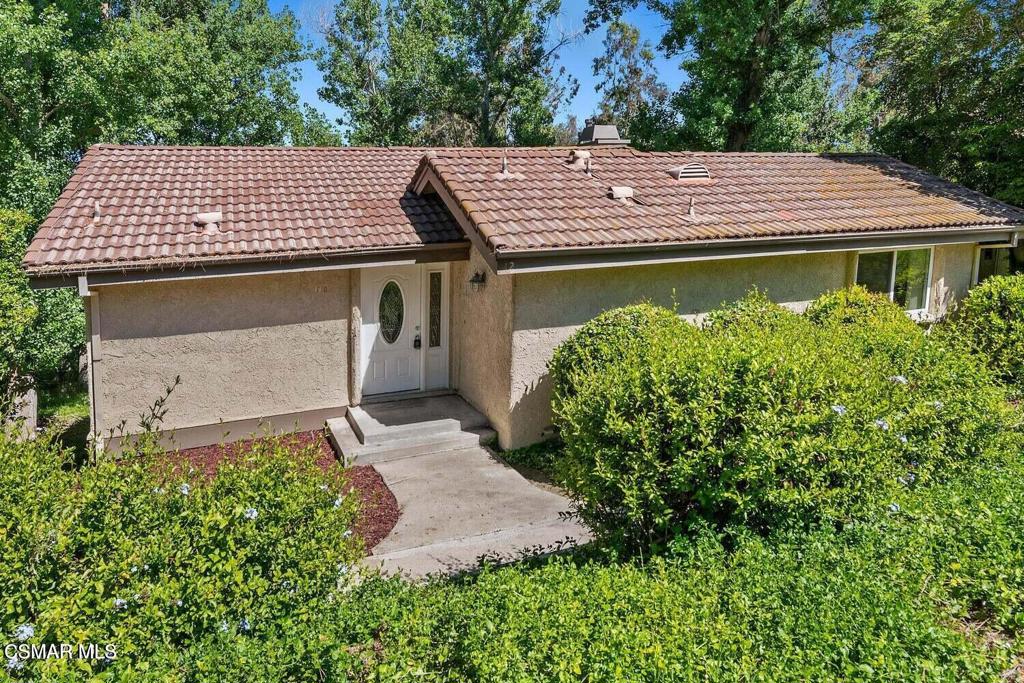12 Sparrowhawk Lane