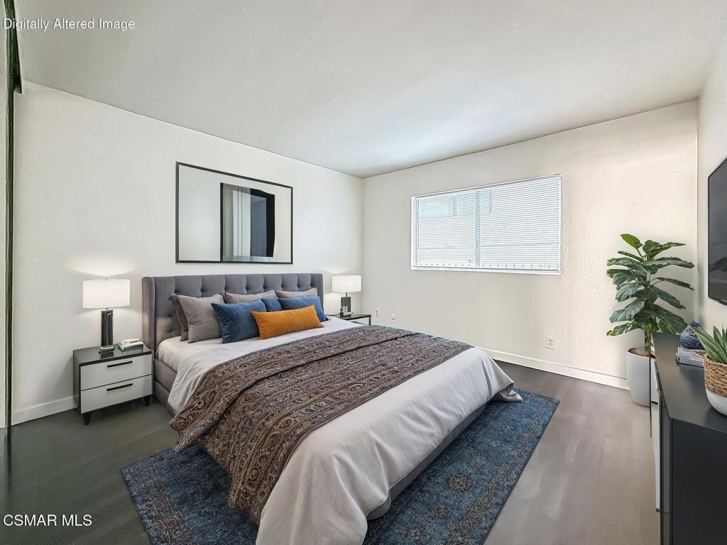 5349 Newcastle Avenue 28