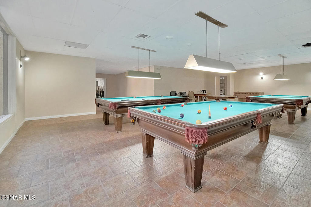 5460 White Oak Avenue E308