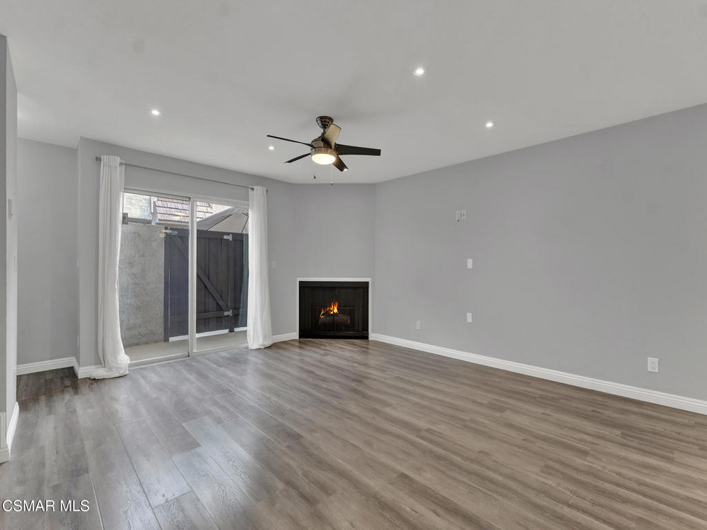 4230 Whitsett Avenue 9