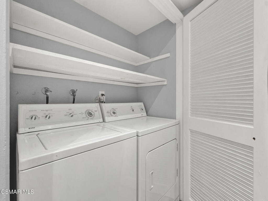 4230 Whitsett Avenue 9