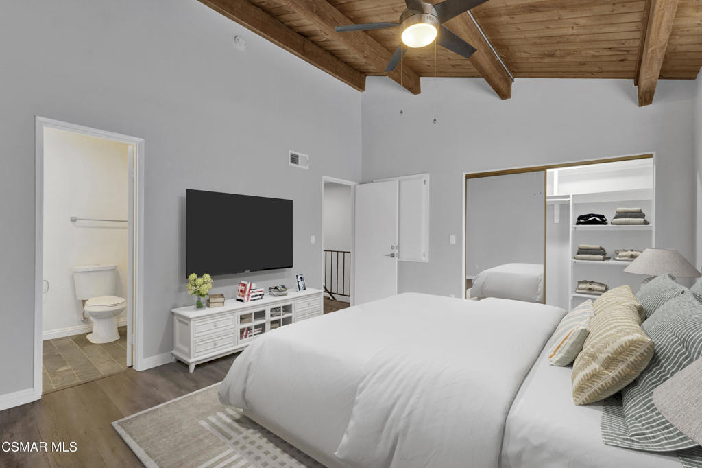 4230 Whitsett Avenue 9