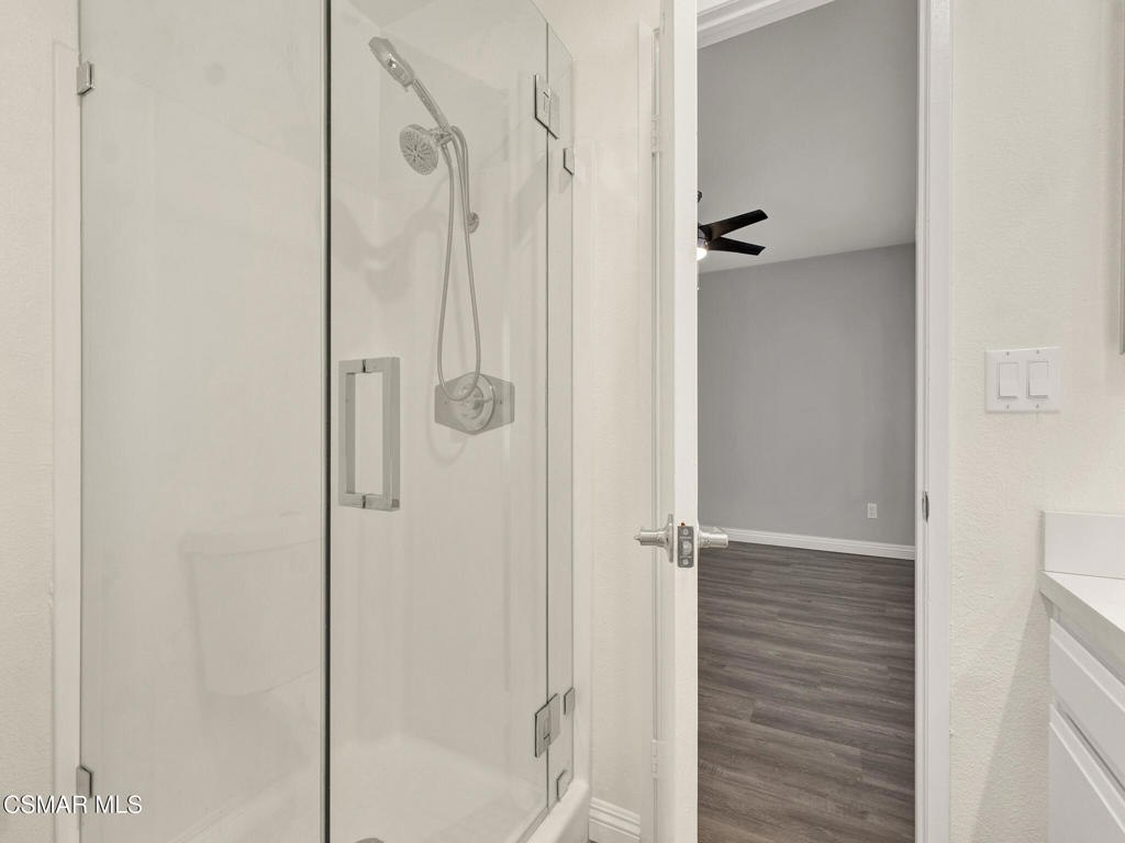 4230 Whitsett Avenue 9