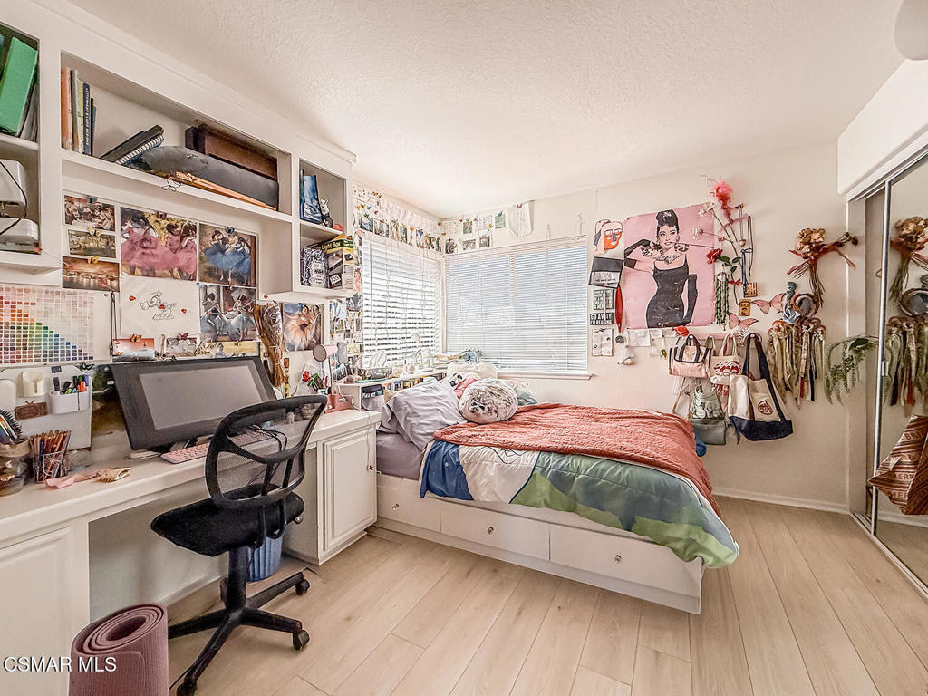 1106 Mockingbird Lane