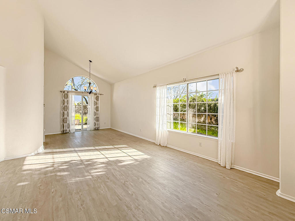 1106 Mockingbird Lane