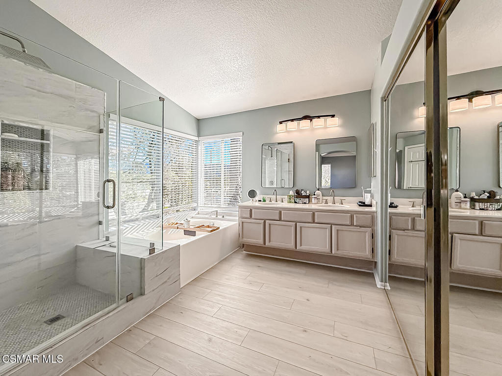 1106 Mockingbird Lane