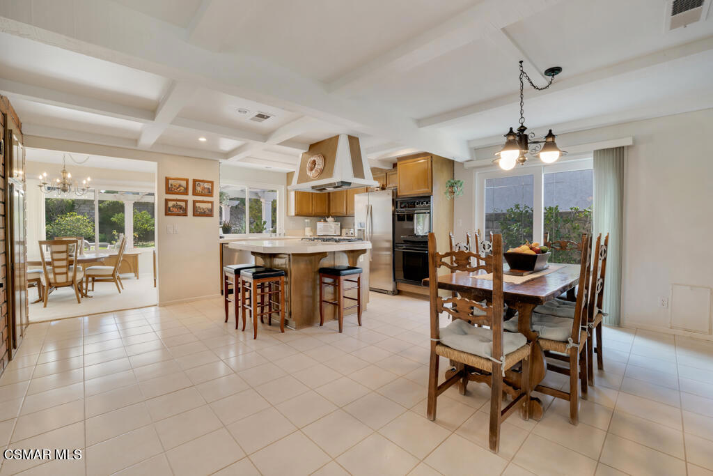 684 Triunfo Canyon Road