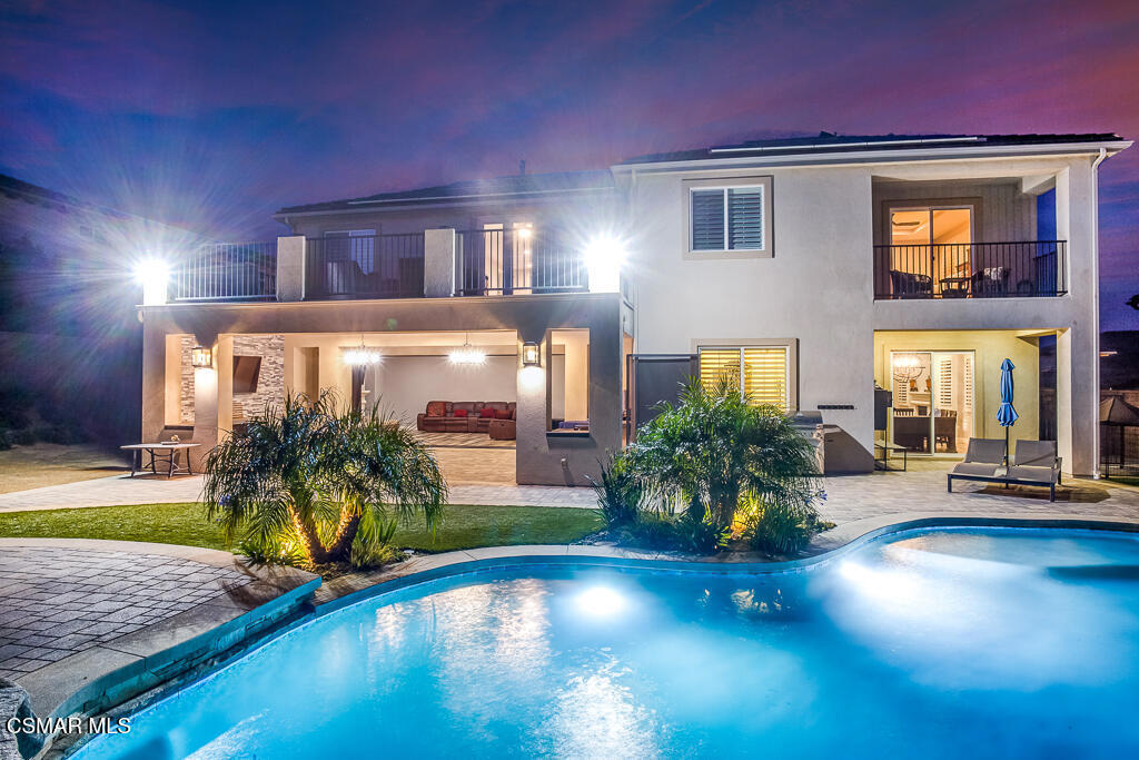 7377 Woods Court