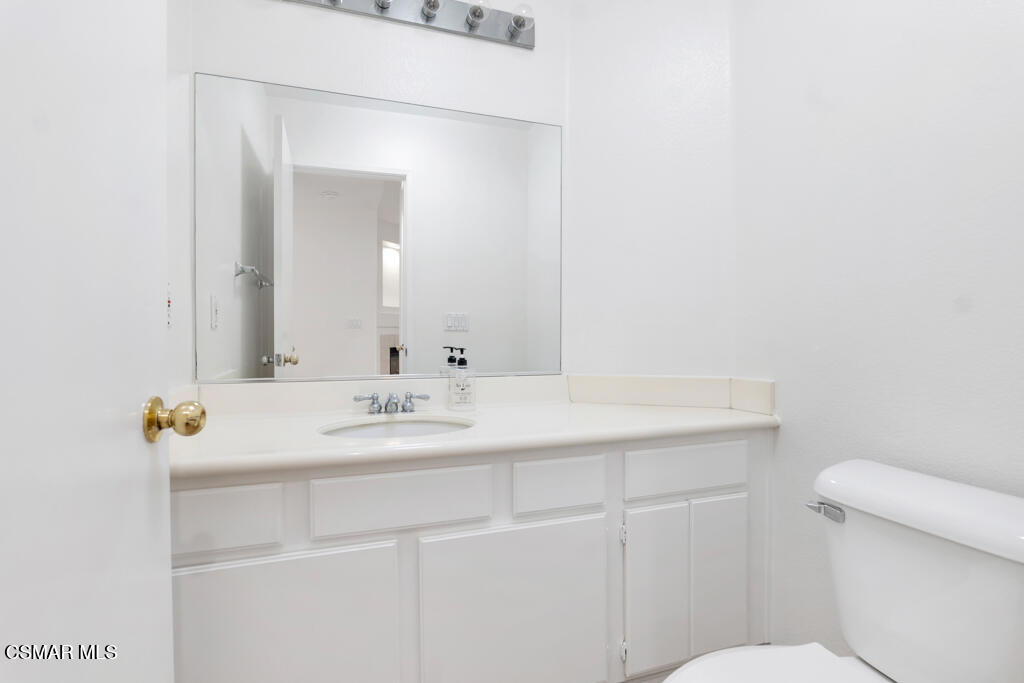 663 Avenida Magdalena