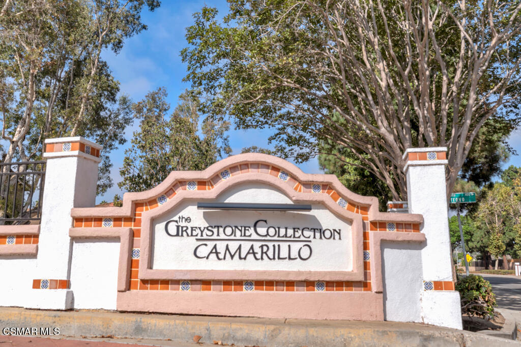 663 Avenida Magdalena