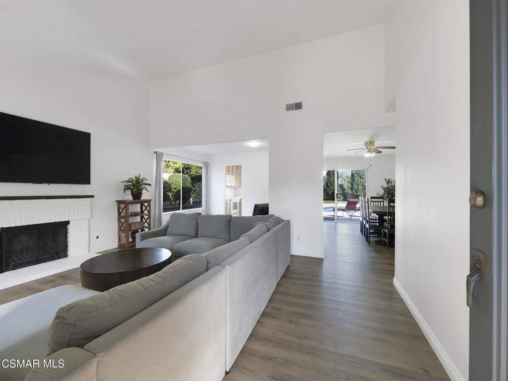 2202 Aspenpark Court