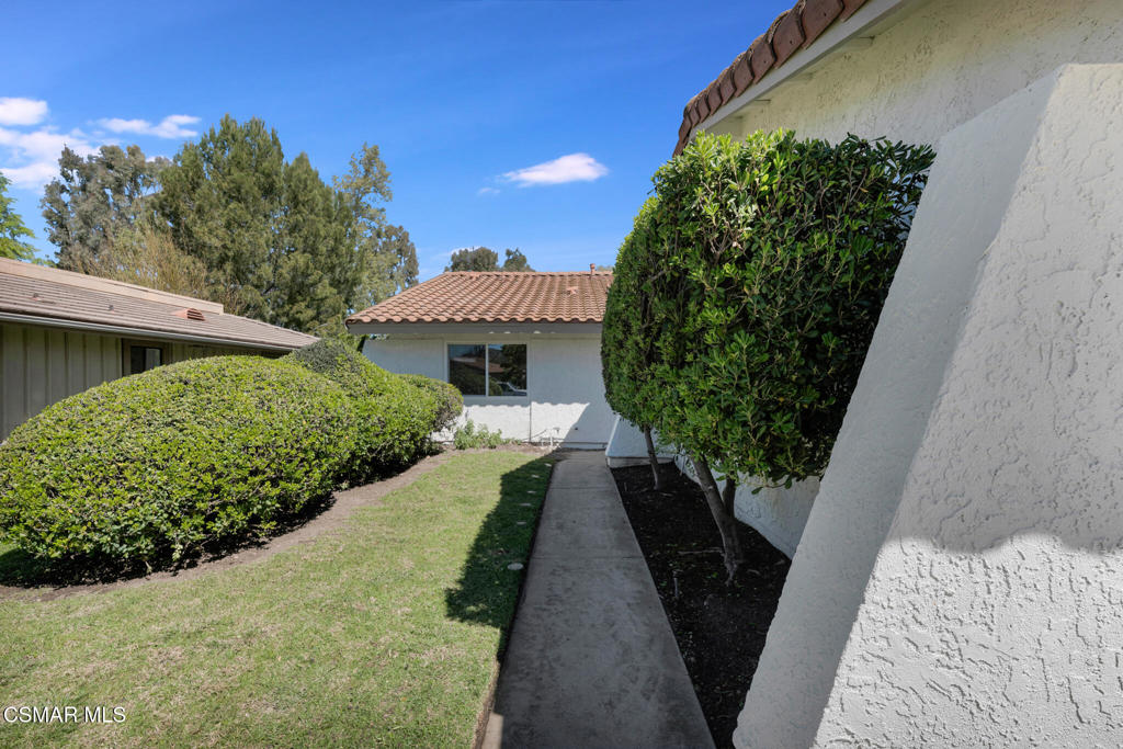 2679 Lakewood Place