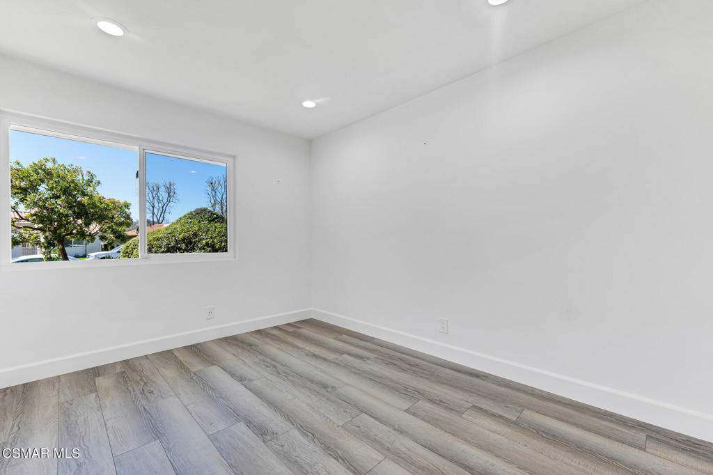 2679 Lakewood Place