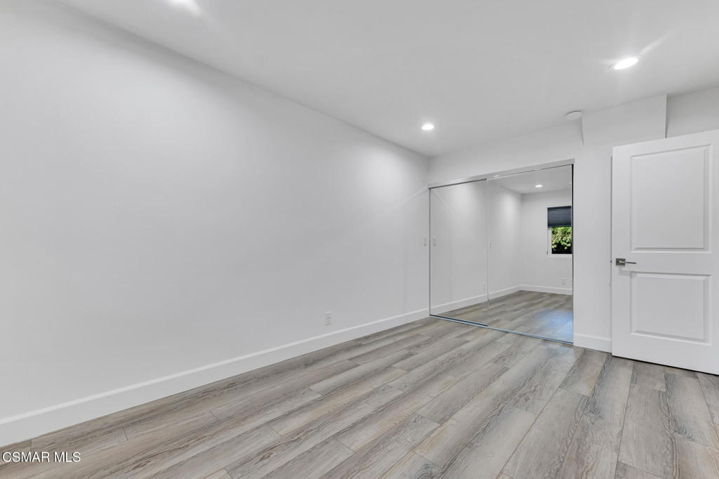 2679 Lakewood Place