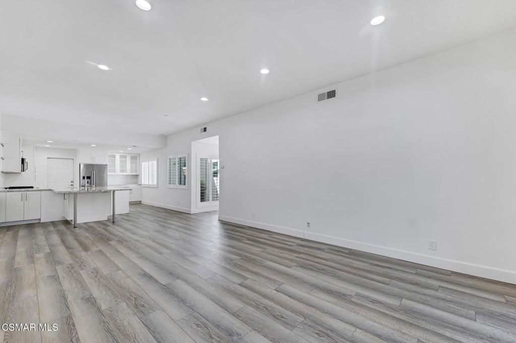 2679 Lakewood Place