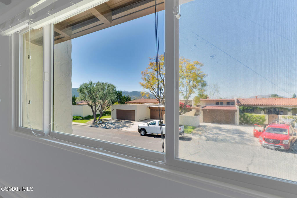 898 Woodlawn Drive