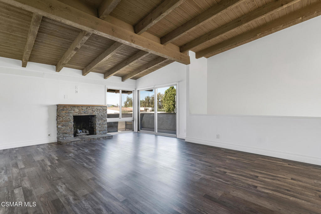 898 Woodlawn Drive