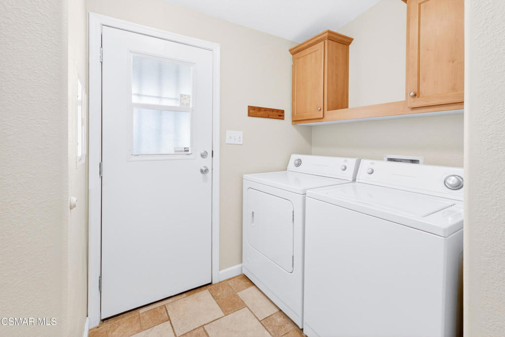 195 Tierra Rejada Road 60