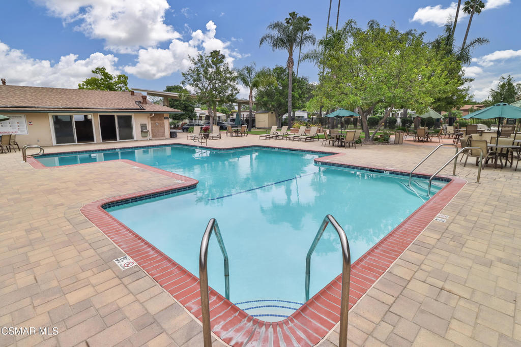 195 Tierra Rejada Road 60