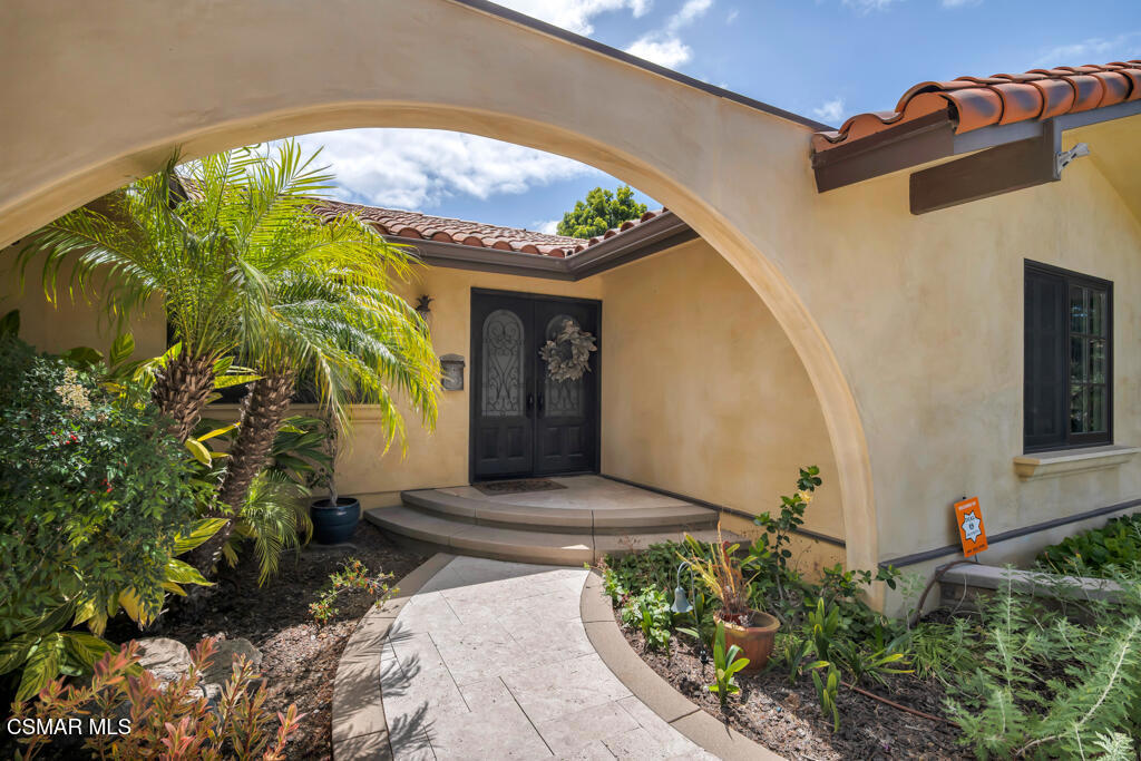 2076 Hillsbury Road