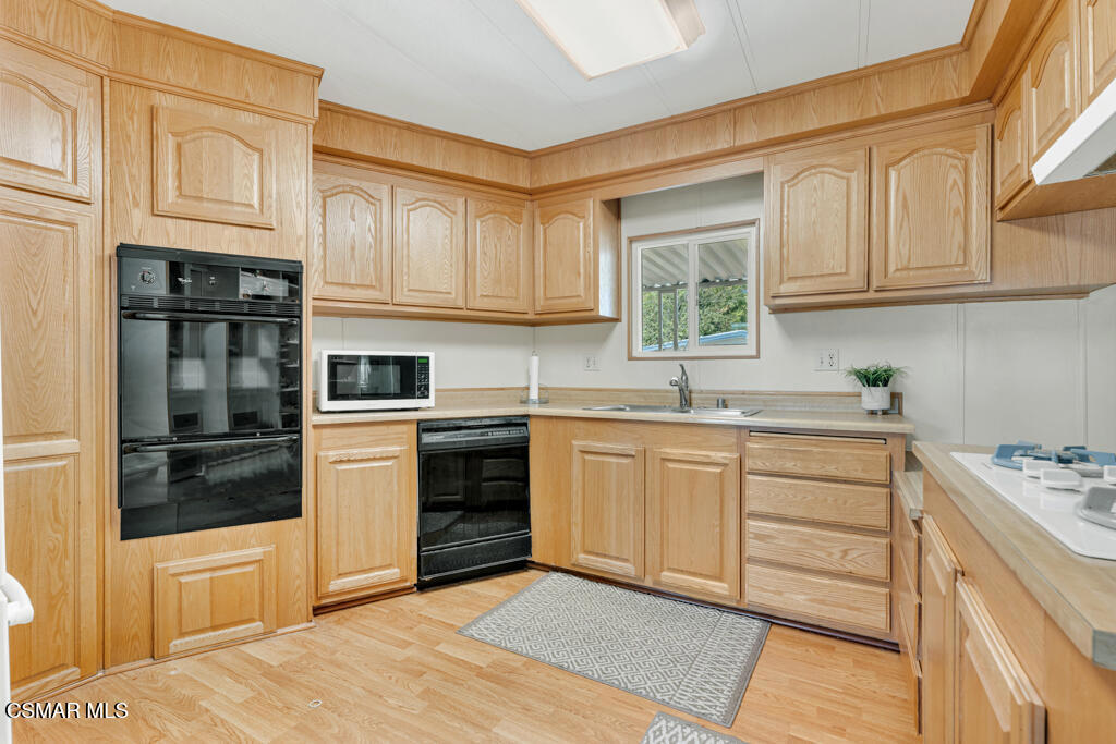 2779 Thunderbird Drive 80
