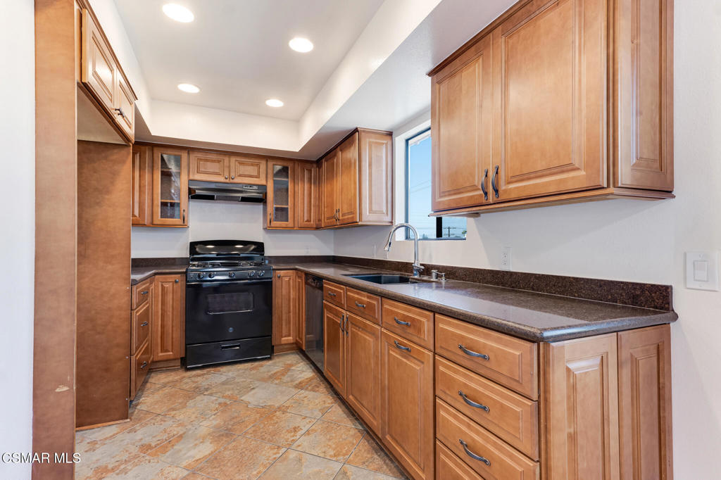 8710 Independence Avenue 307
