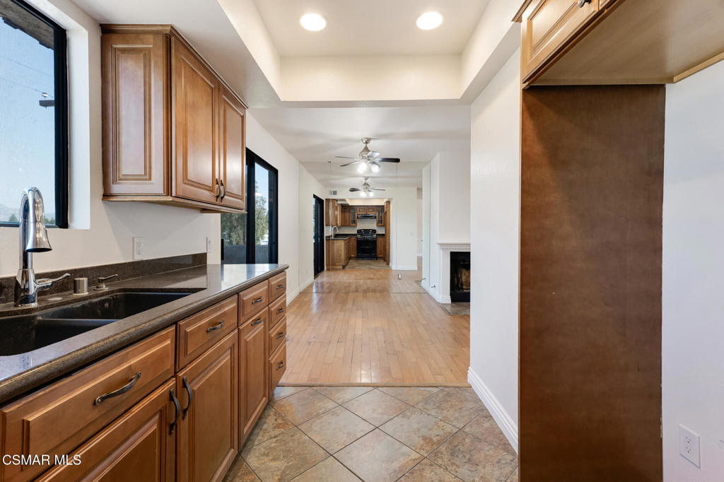 8710 Independence Avenue 307