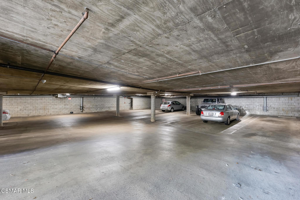 8710 Independence Avenue 307