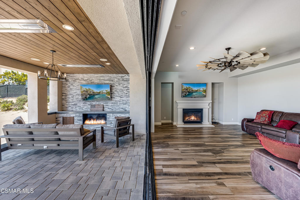 7377 Woods Court