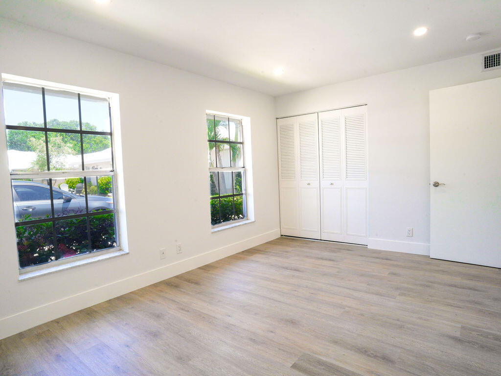 435 Bennington Lane 435