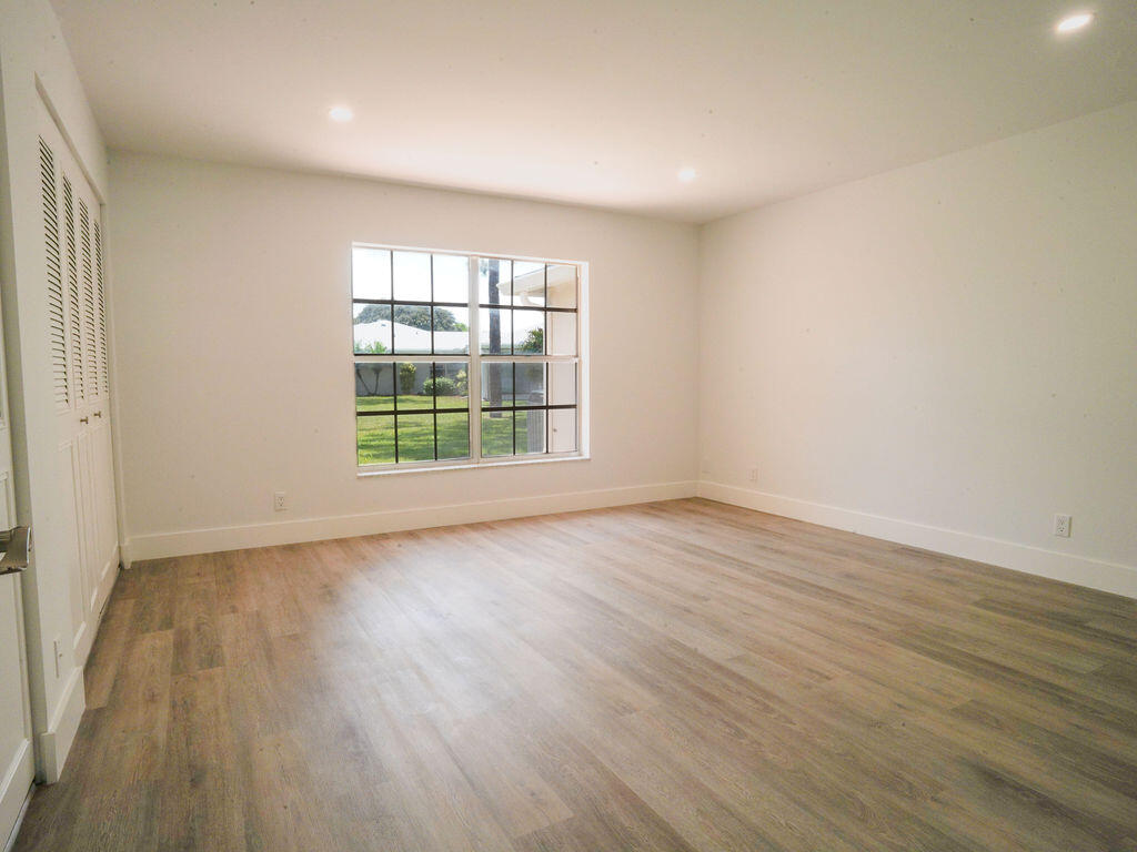 435 Bennington Lane 435