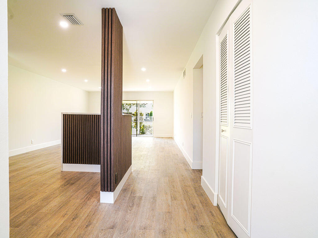 435 Bennington Lane 435
