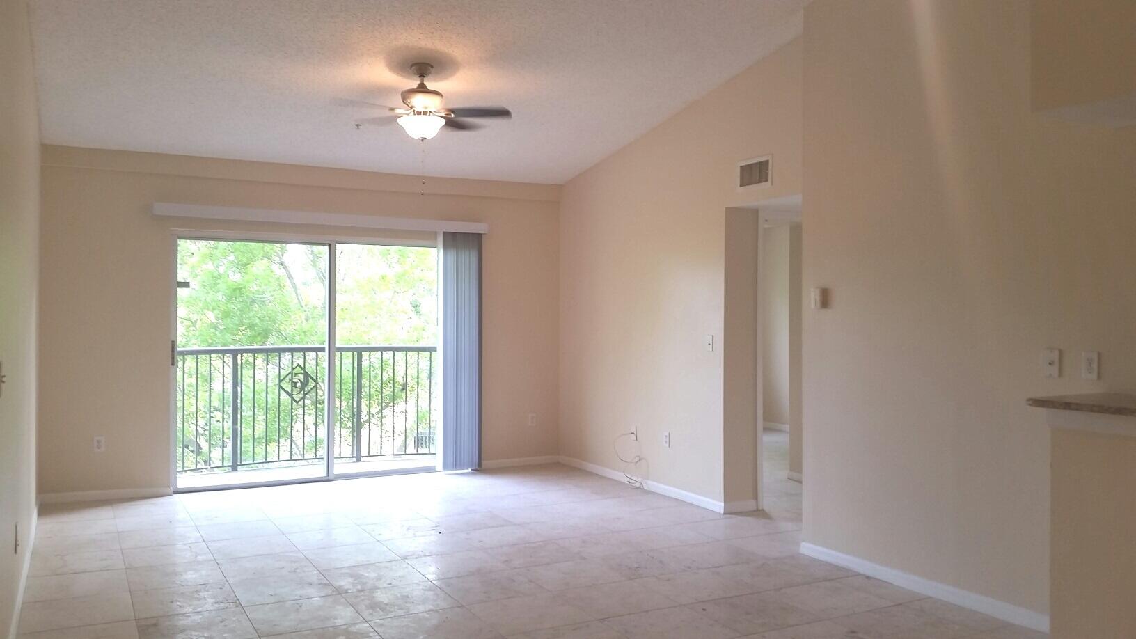 100 Crestwood Court N 112